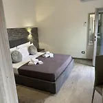 Mary's 3*
