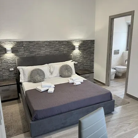 Mary's 3* סאן תאודורו