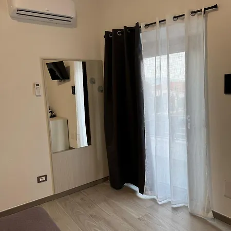 Mary's בית הארחה 3*